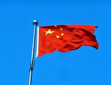 Κίνα: Οι δασμοί απειλούν την παγκόσμια οικονομία - Αξιωματούχοι προειδοποιούν